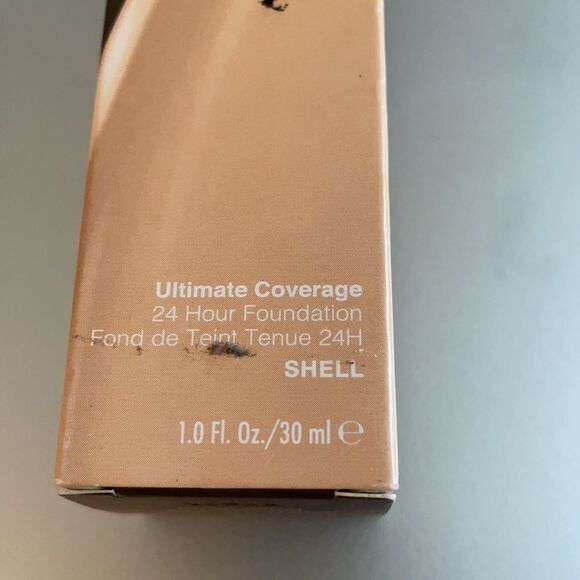 NWT Becca ultimate coverage 24h foundation in shell - Picture 2 of 3